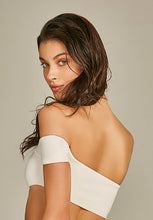 Załaduj obraz do przeglądarki galerii, Image 02: Empress Top Top Biquini Suzy Textura Flat Off White