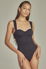 Załaduj obraz do przeglądarki galerii, Gallery: Empress One-Piece Bouche Body Black