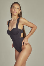 Załaduj obraz do przeglądarki galerii, Image 03: Empress One-Piece Bouche Body Black